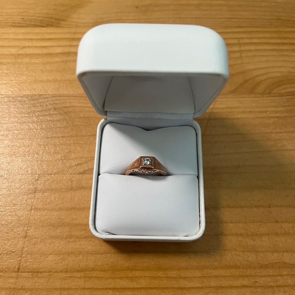 14k White Topaz Rose Gold Ring